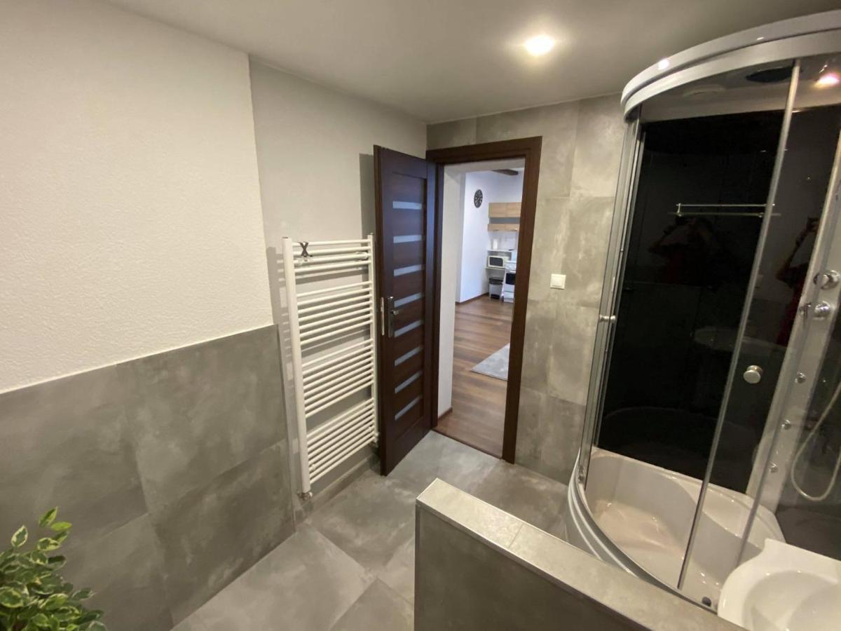 Privat Greta Apartment Zdiar Bagian luar foto