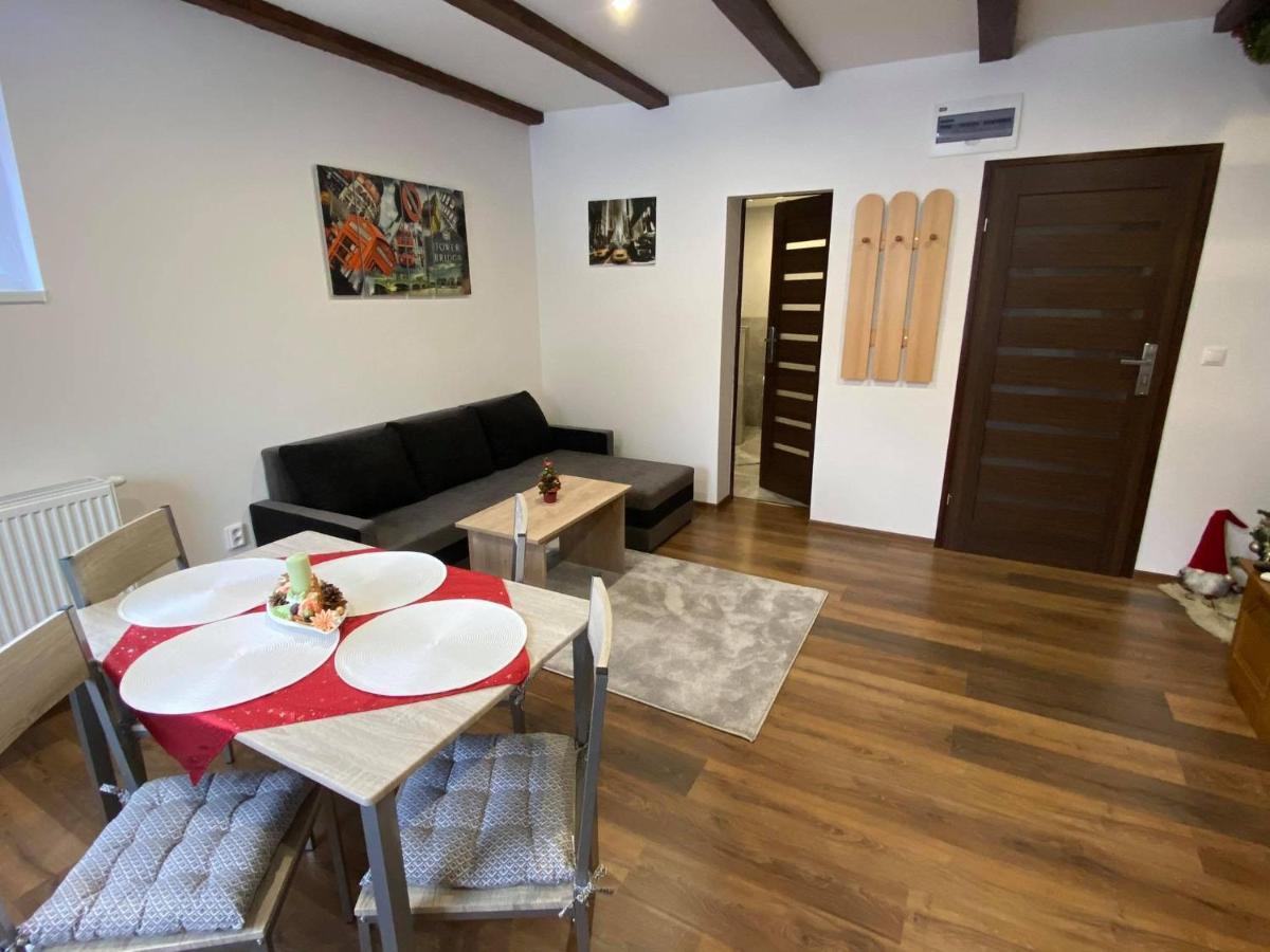 Privat Greta Apartment Zdiar Bagian luar foto